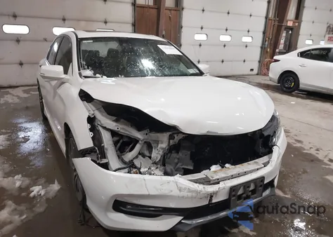 2017 Honda Accord Touring V6 из США, поврежденный, VIN 1HGCR3F91HA014698